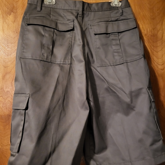 Youth Cargo Shorts - Picture 2 of 2